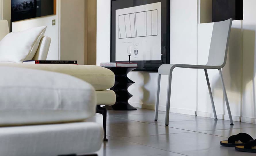 .03 stacking chair – thumbnail image #9