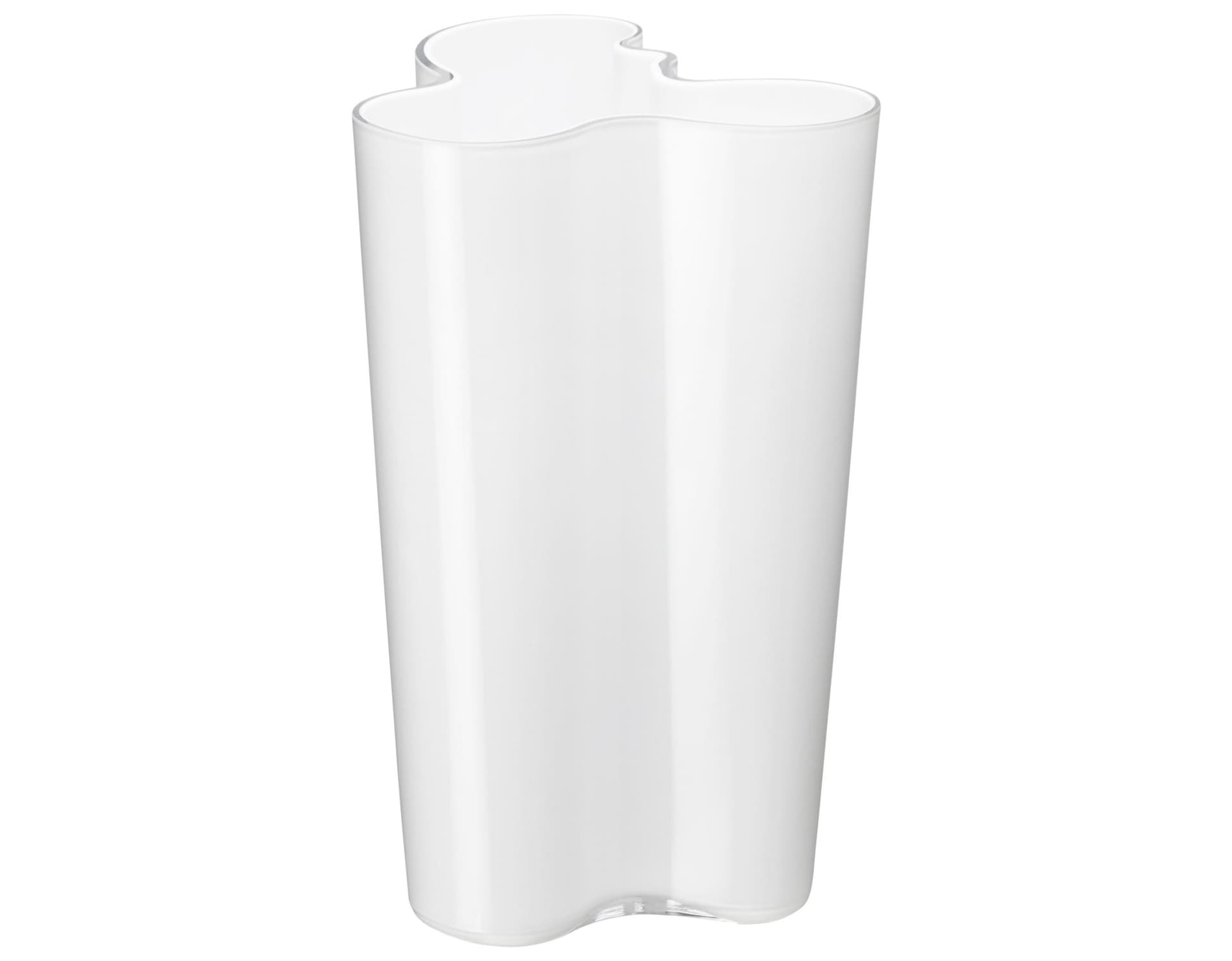 Aalto Finlandia Vase / 9.88" h / opaque white