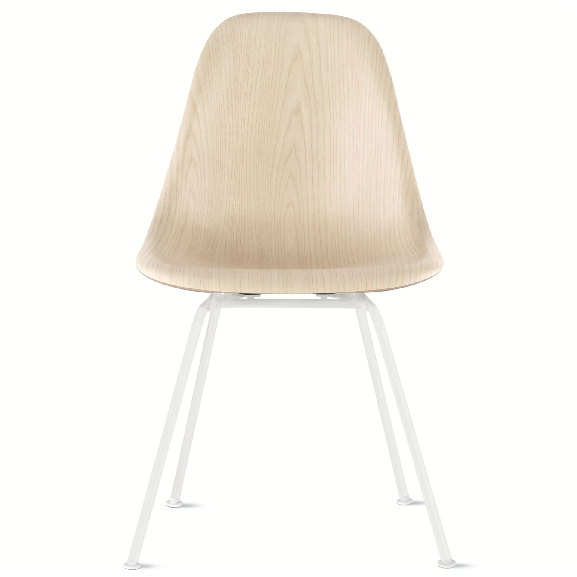 eames molded wood side chair with 4 leg base / standard glides / white ash / white