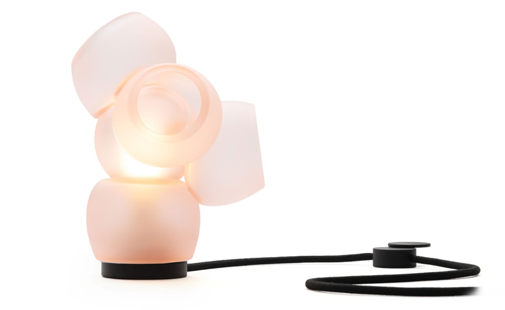 Bocci 100t Table Lamp / LED - 2500K / black / pink