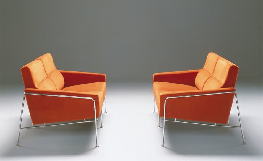 arne jacobsen series 3300 2 seat sofa – thumbnail image #5