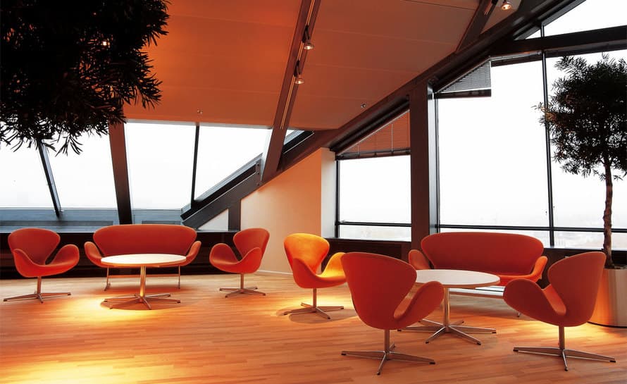 arne jacobsen swan chair – thumbnail image #13