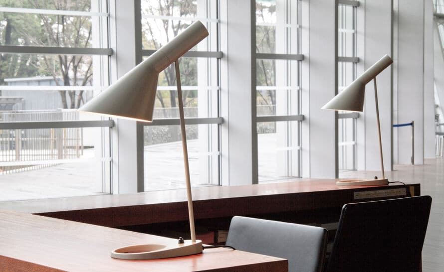 arne jacobsen table lamp – thumbnail image #10