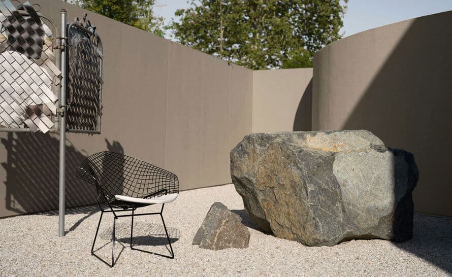 bertoia small diamond chair with seat cushion – thumbnail image #9