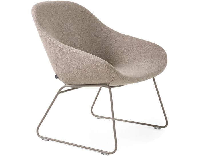 beso lounge chair with sled base – thumbnail image #1