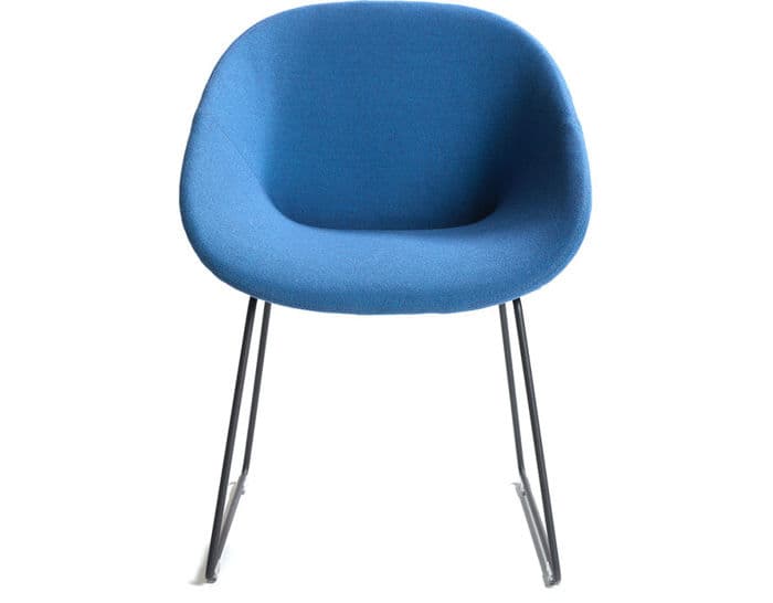 beso sled base armchair – thumbnail image #1