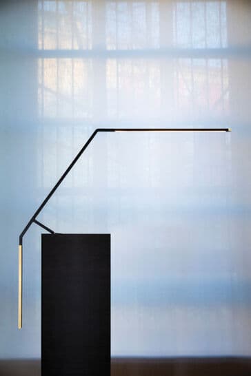 bird led table lamp – thumbnail image #4