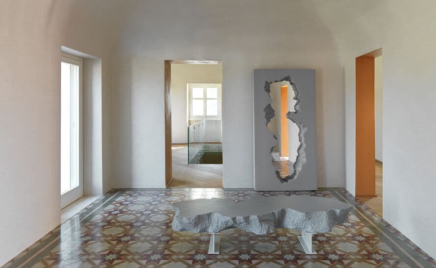 Broken Mirror – thumbnail image #5
