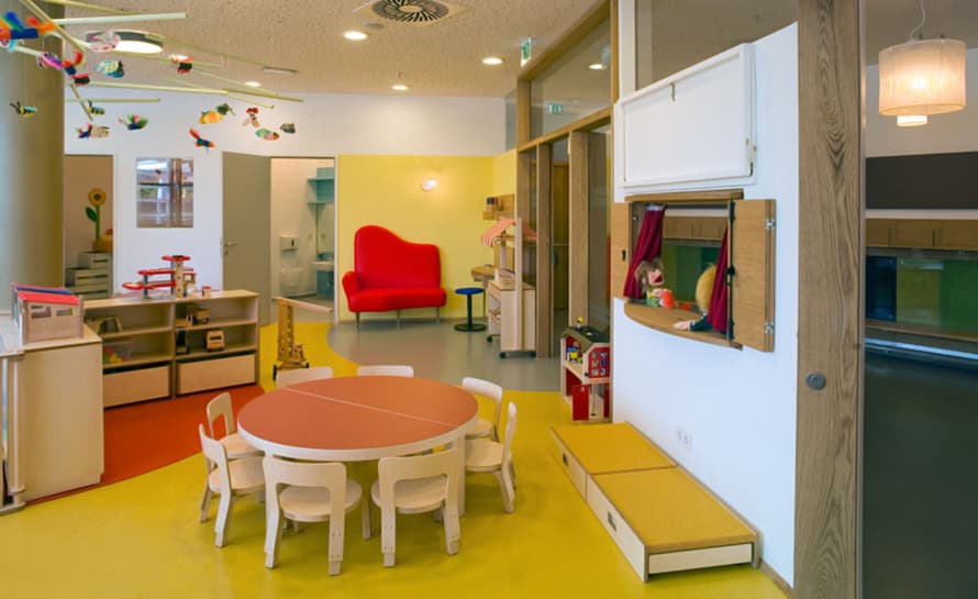 alvar aalto children's chair n65 – thumbnail image #3