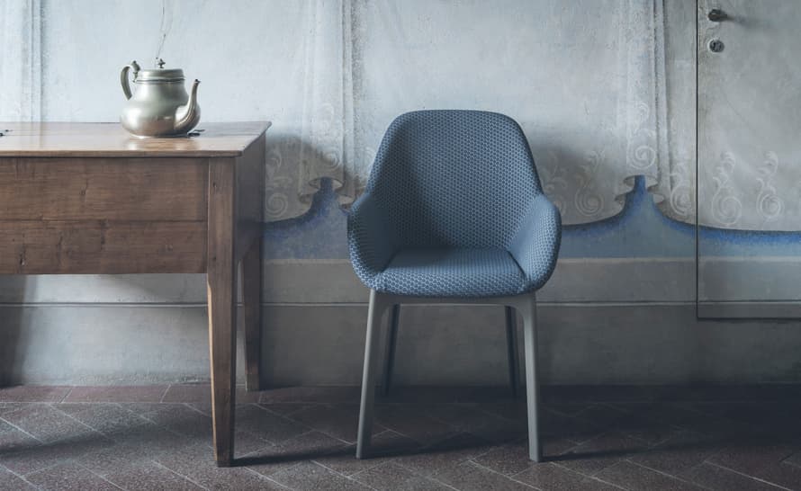 clap chair – thumbnail image #4