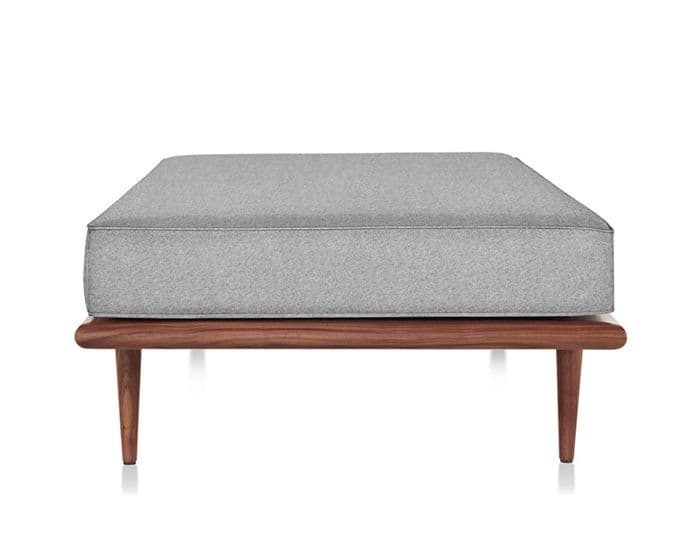 nelson daybed with wood taper legs – thumbnail image #3
