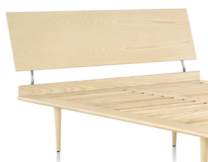 nelson thin edge bed with wood taper legs – thumbnail image #14