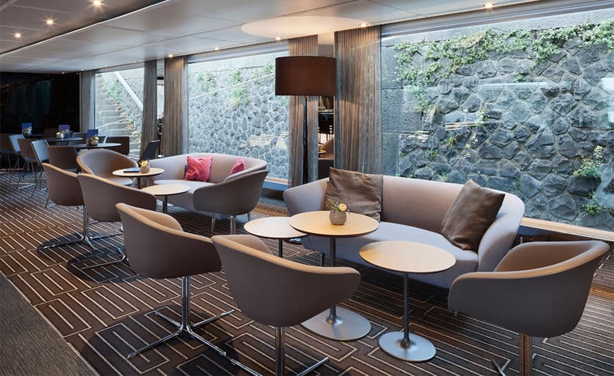loop two seat sofa – thumbnail image #2