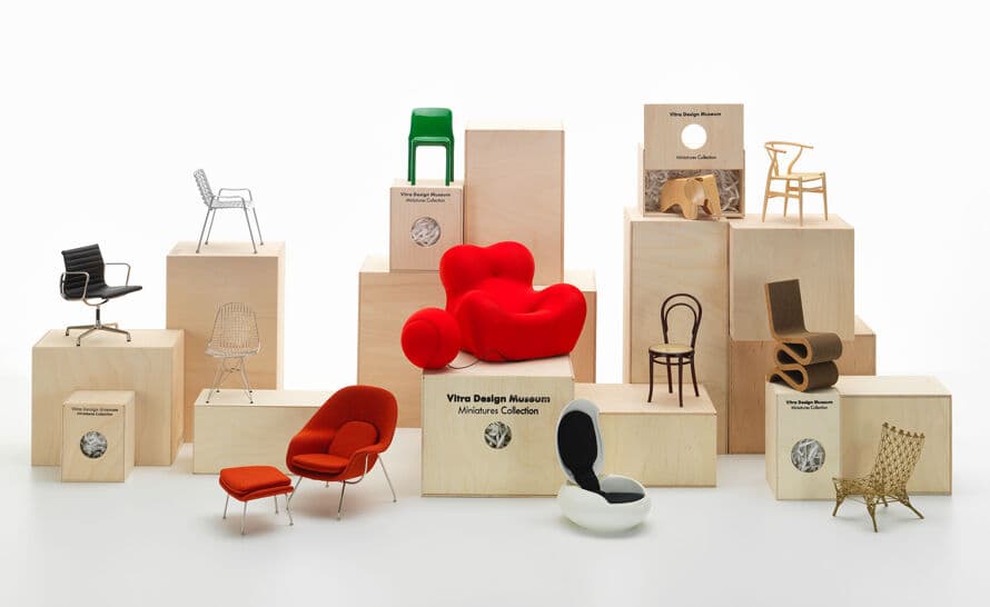 miniature zig-zag chair – thumbnail image #10