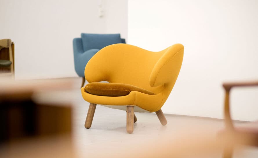 Pelican Chair without Buttons – thumbnail image #12