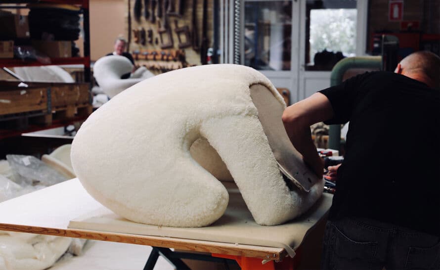 Pelican Chair without Buttons – thumbnail image #44