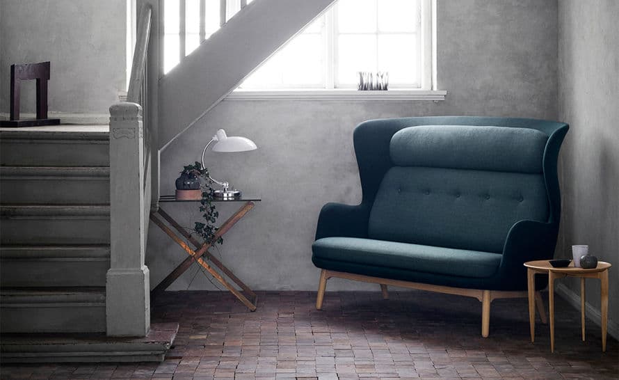 ro sofa with wood base – thumbnail image #5