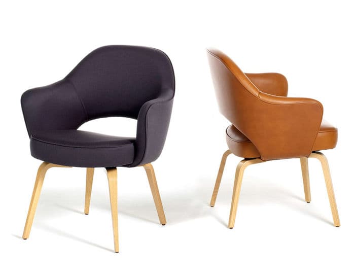 saarinen executive arm chair with wood legs – thumbnail image #3