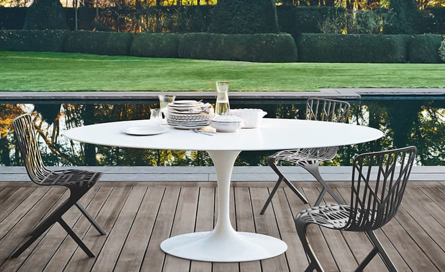 saarinen outdoor oval dining table – thumbnail image #2