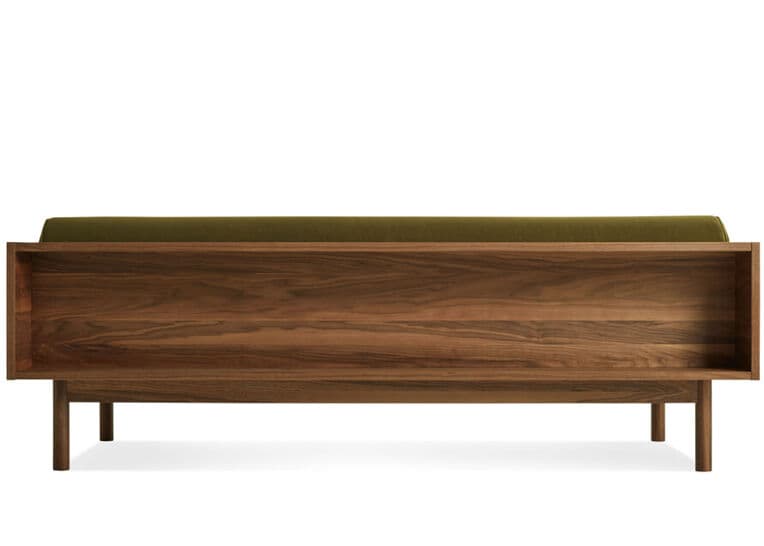 souvenir sofa – thumbnail image #5
