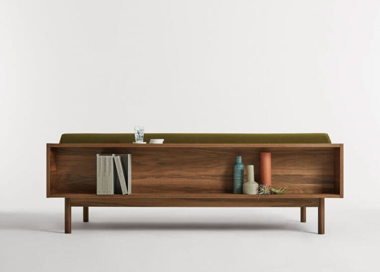 souvenir sofa – thumbnail image #6