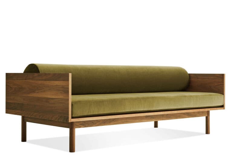souvenir sofa – thumbnail image #2