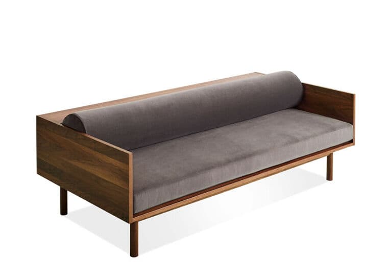 souvenir sofa – thumbnail image #17