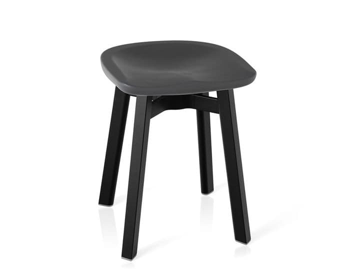 su small stool with plastic seat – thumbnail image #1
