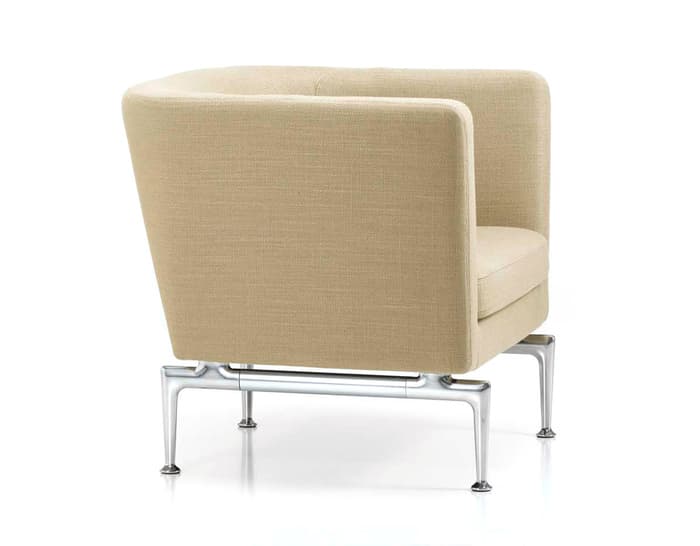 suita club armchair – thumbnail image #3