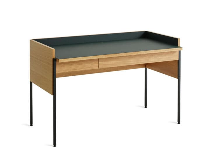 tabloid desk – thumbnail image #12