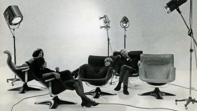 karuselli lounge chair video