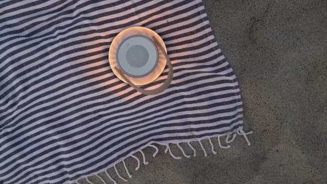 uma mini led sound lantern video