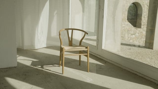 ch24 wishbone chair video