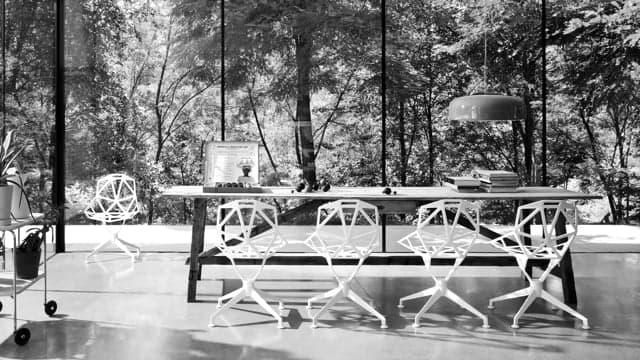Chair_One Seating System 5-seat video
